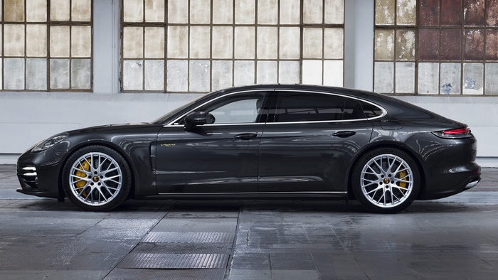 Porsche Panamera Turbo S E-Hybrid Executive car