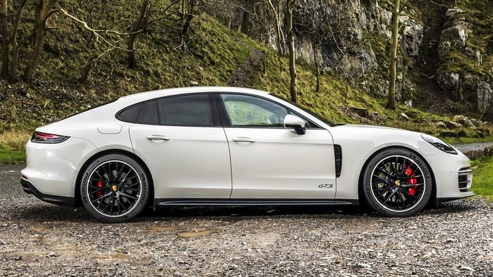 2020 Porsche Panamera GTS White Luxury Car