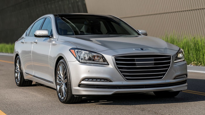 2017 Silver Genesis G80 Luxury Sedan