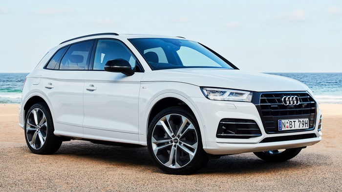 White 2019 Audi Q5 45 TFSI Black Edition SUV