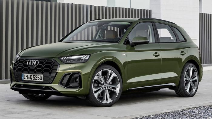 Green Audi Q5 S Line Crossover SUV