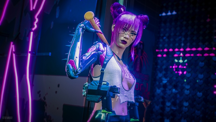 Cyberpunk 2077 Mox character with baseball bat