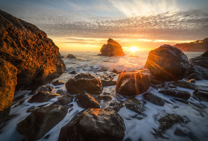 Seashore with Sunbeams and Waves