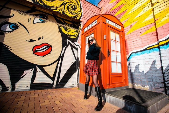Yulia Fedorchenko by Colorful Graffiti Phone Box