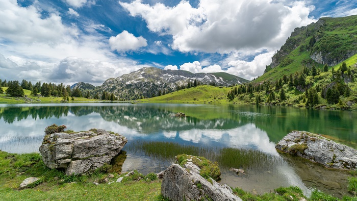 Mountain Lake Reflection Landscape 4K