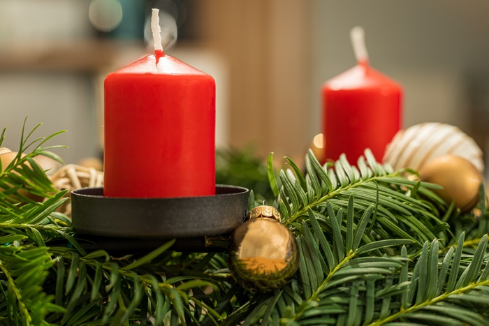 Christmas Advent Wreath with Red Candles