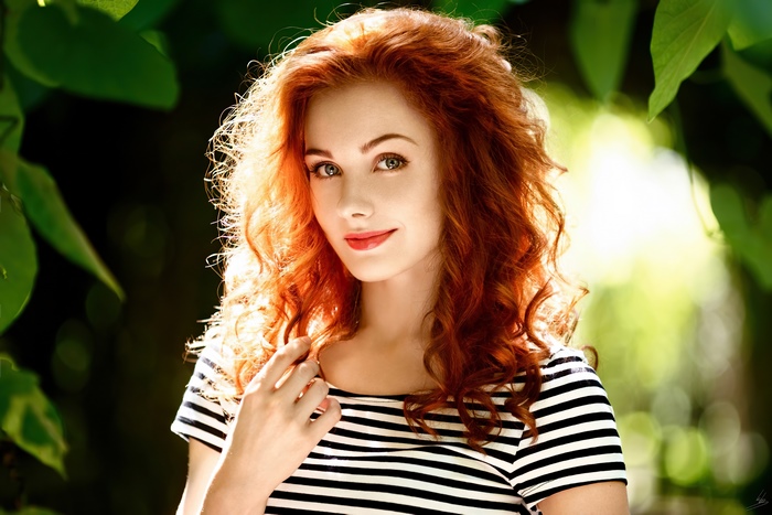 Redhead Woman with Lipstick in 4K