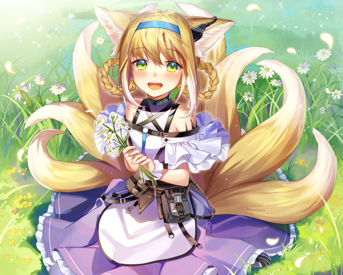 Suzuran from Arknights with blonde hair and fox ears