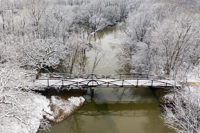 Photography Winter 4K Bridge River