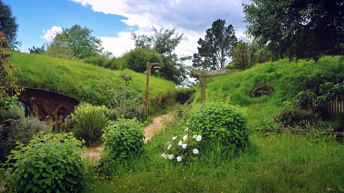 Hobbiton 4K Path through The Shire, New Zealand