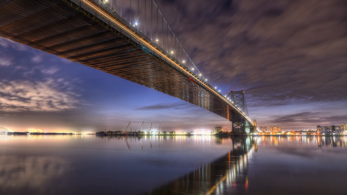 Benjamin Franklin Bridge at Night 4K