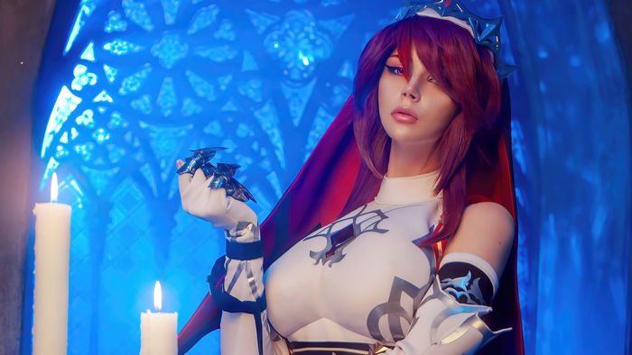 Rosaria from Genshin Impact cosplay with candles