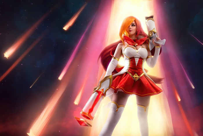 Star Guardian Miss Fortune cosplay from League of Legends
