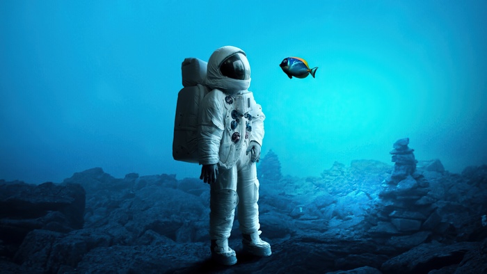 Astronaut and fish in underwater artwork 4K