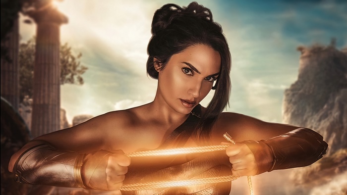 Wonder Woman holding the Lasso of Truth