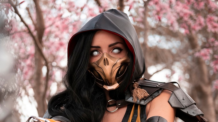 Scorpion from Mortal Kombat cosplay