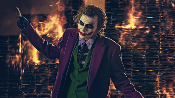 Joker from The Dark Knight holding a knife