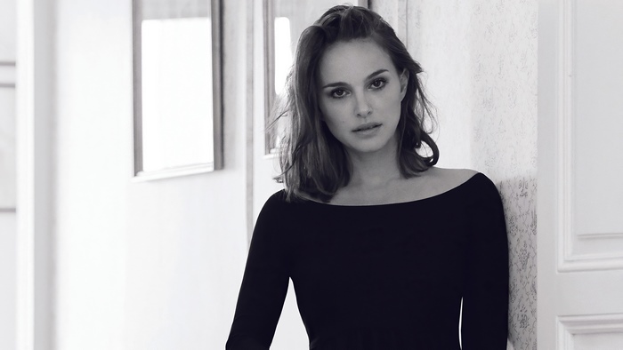 Natalie Portman in monochrome