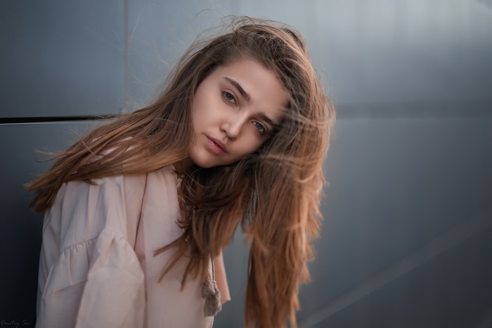Model with long brown hair