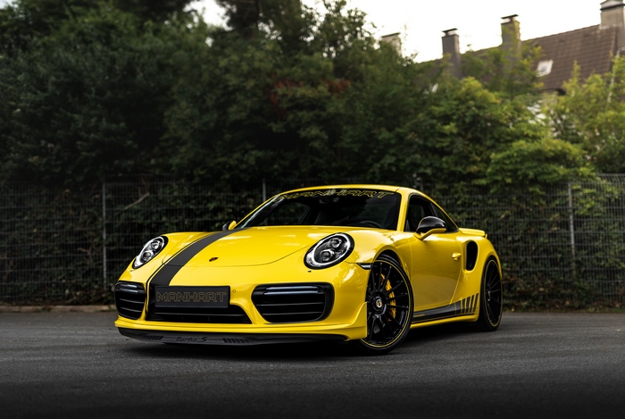 Yellow Manhart Porsche 911 Turbo S 4K