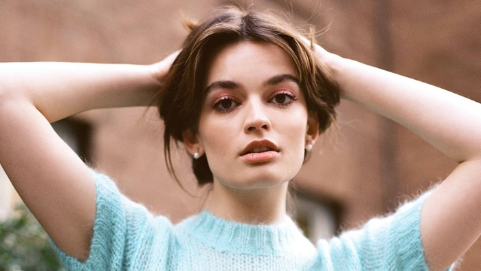 Emma Mackey 4K