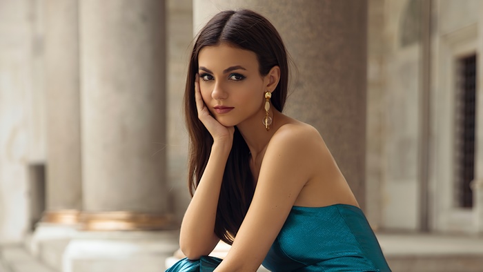 Victoria Justice in a Teal Dress
