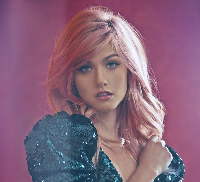 Katherine McNamara 4K