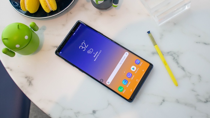 Samsung Galaxy Note 9 with Android 8.0