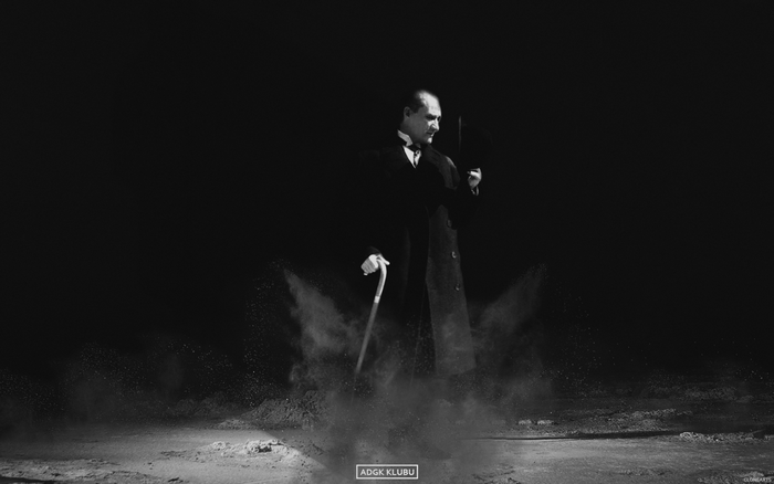 Monochrome Silhouette of Mustafa Kemal Atatürk in Darkness