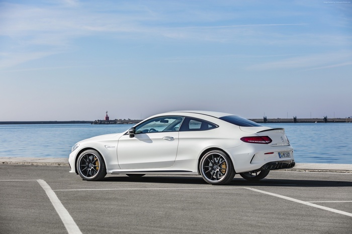 White 2019 Mercedes-Benz C63 S AMG Coupe 4K