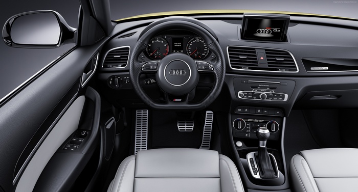 Audi Q3 Interior 4K