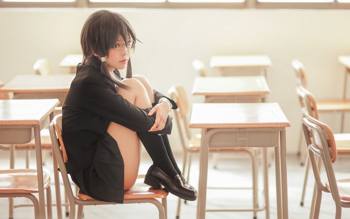 Asada Shino in School Uniform Sitting in Classroom
