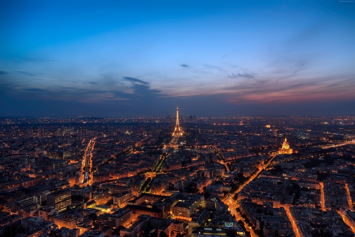 Paris cityscape with Eiffel Tower at dusk