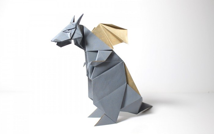 Origami dragon with beige wings