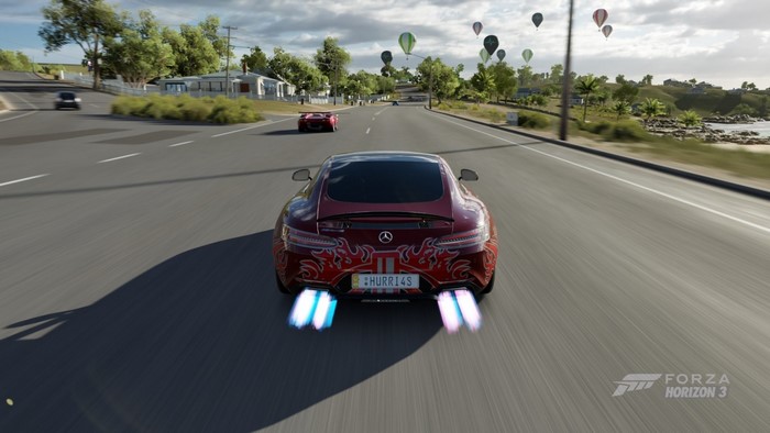 Mercedes-AMG GT in Forza Horizon 3 with hot air balloons