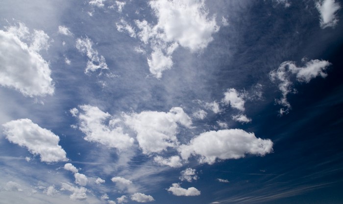 Clouds in the blue sky
