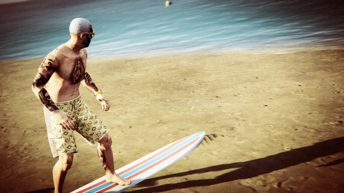 Man with tattoos surfing in Grand Theft Auto V