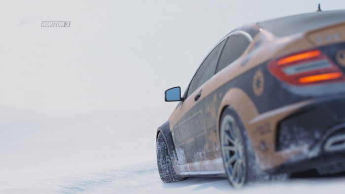 Forza Horizon 3 Car on Snowy Terrain