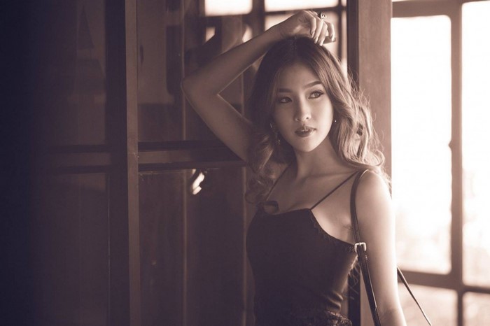 Atita Wittayakajohndet, Thailand model, sepia portrait