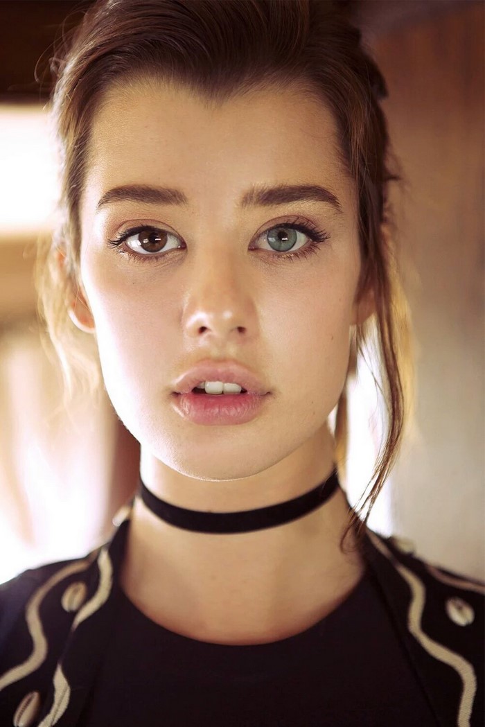 Sarah McDaniel with Heterochromia and Black Choker