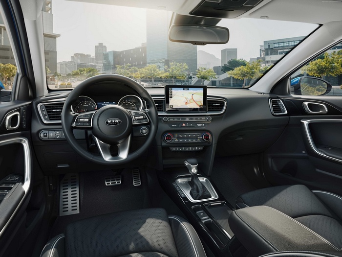Interior of a 2019 Kia Ceed 4K