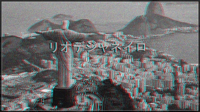 Christ the Redeemer statue in Rio de Janeiro with Japanese text