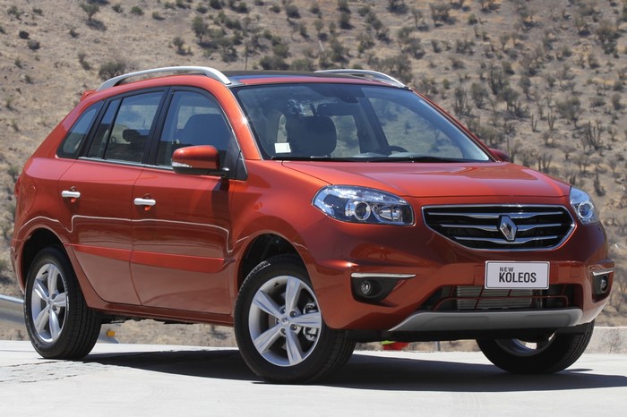 Orange Renault Koleos SUV parked outdoors