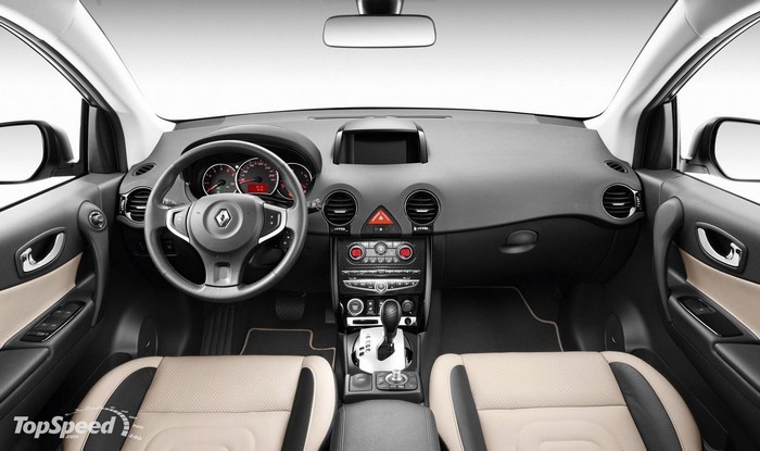 Renault Koleos Interior Dashboard and Seats