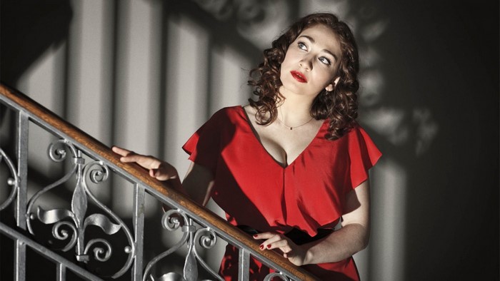 Regina Spektor on a staircase