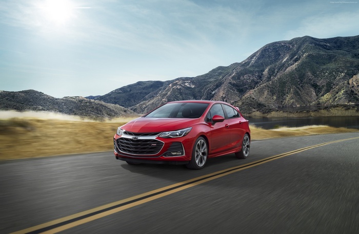 2019 Chevrolet Cruze RS hatchback driving on a road