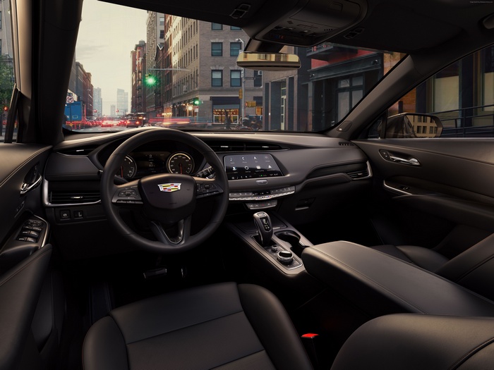 Cadillac XT4 Interior Dashboard and City Street View