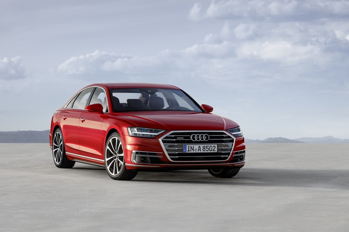 Red Audi A8 4K