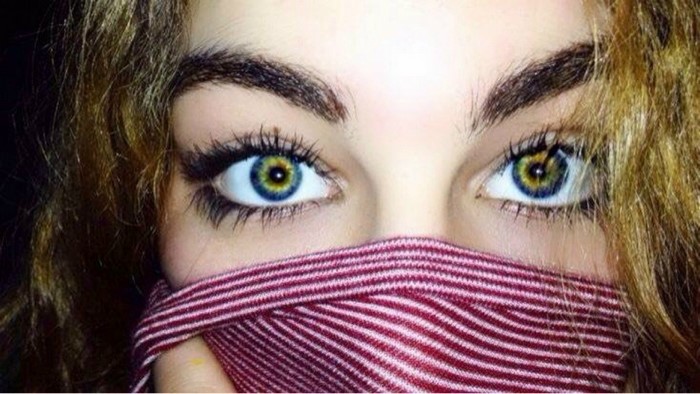 Close up of a woman's eyes and hair