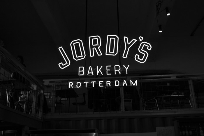 Jordy's Bakery Rotterdam neon sign